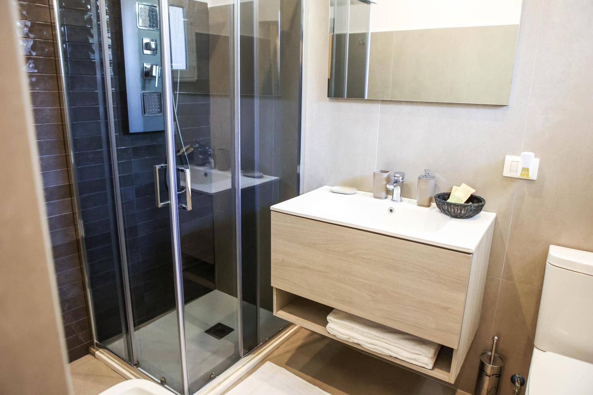 B&B Suites&Rooms Piazza Dei Martiri CTA Exterior foto