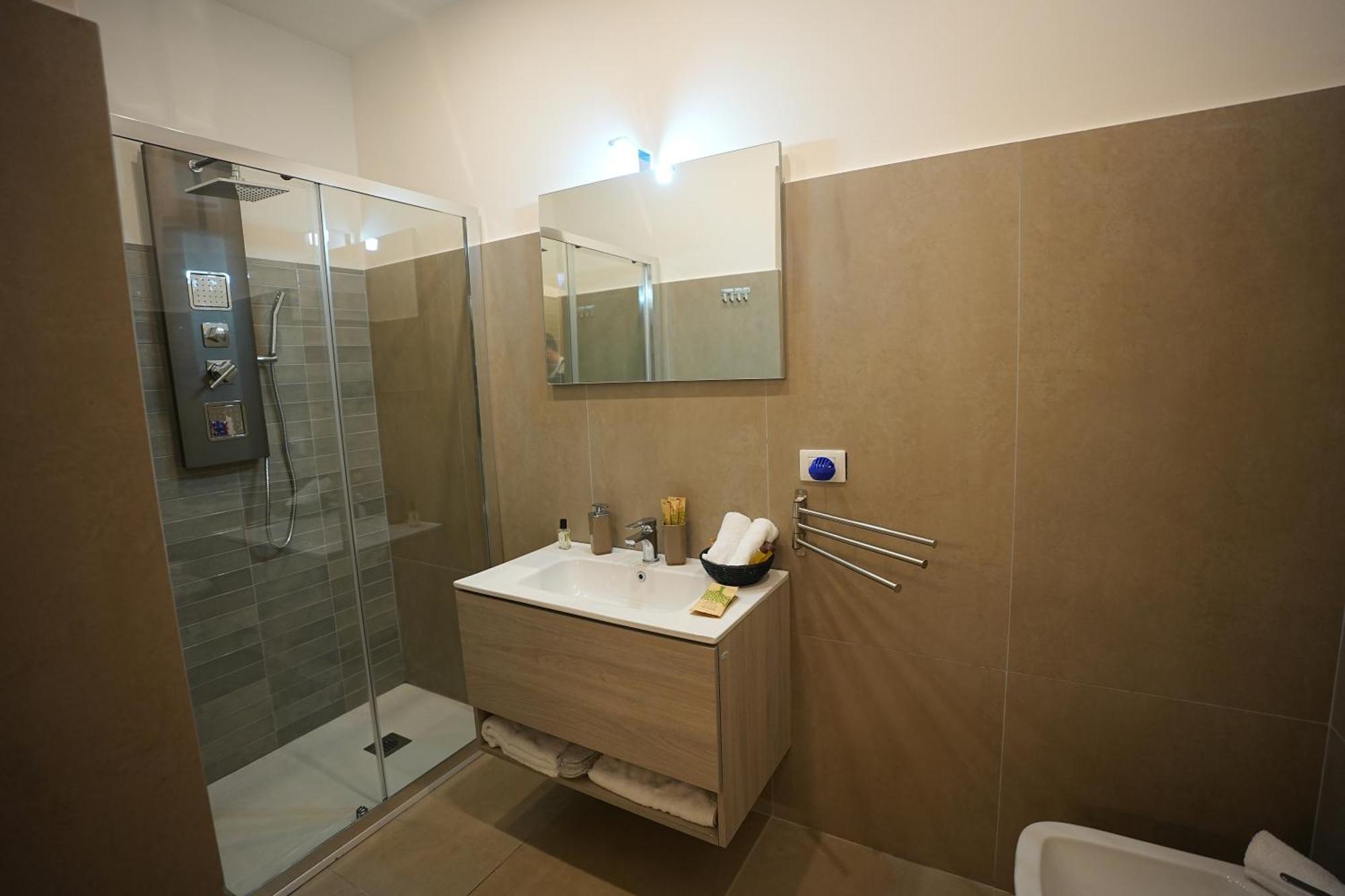 B&B Suites&Rooms Piazza Dei Martiri CTA Exterior foto